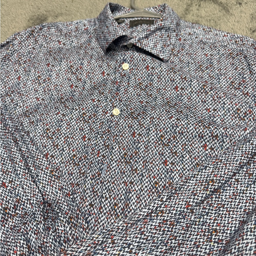 Saks Fifth Avenue Men’s XXL Button Up Long Sleeve Dress Shirt!